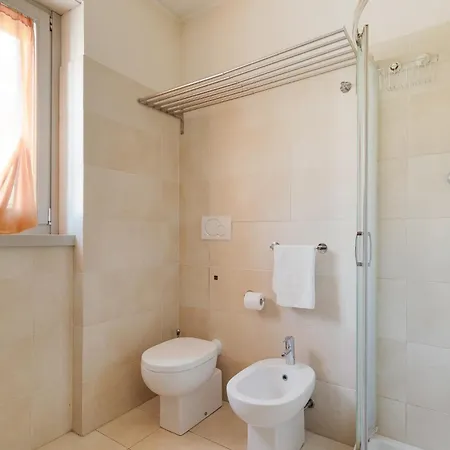 アパート Guesthost - Stylish Viale Toscana *